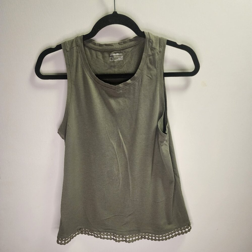 Eddie Bauer Green Sleeveless Shirt with Bottom Design - Size M